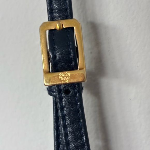 MCM White and Navy Logo Shoulder Bag - Picture 5 of 9